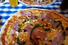 1_weekend-in-hamburg_45272193992_o